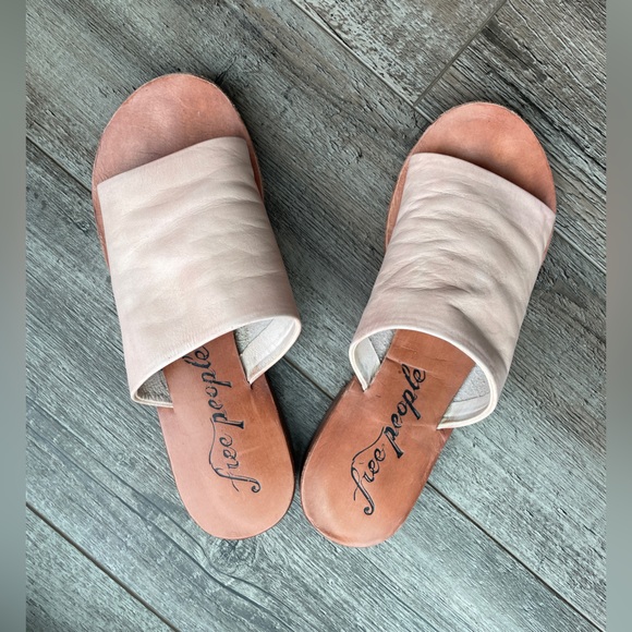 Free People Vicente Slide Sandal - Natural - Picture 2 of 8